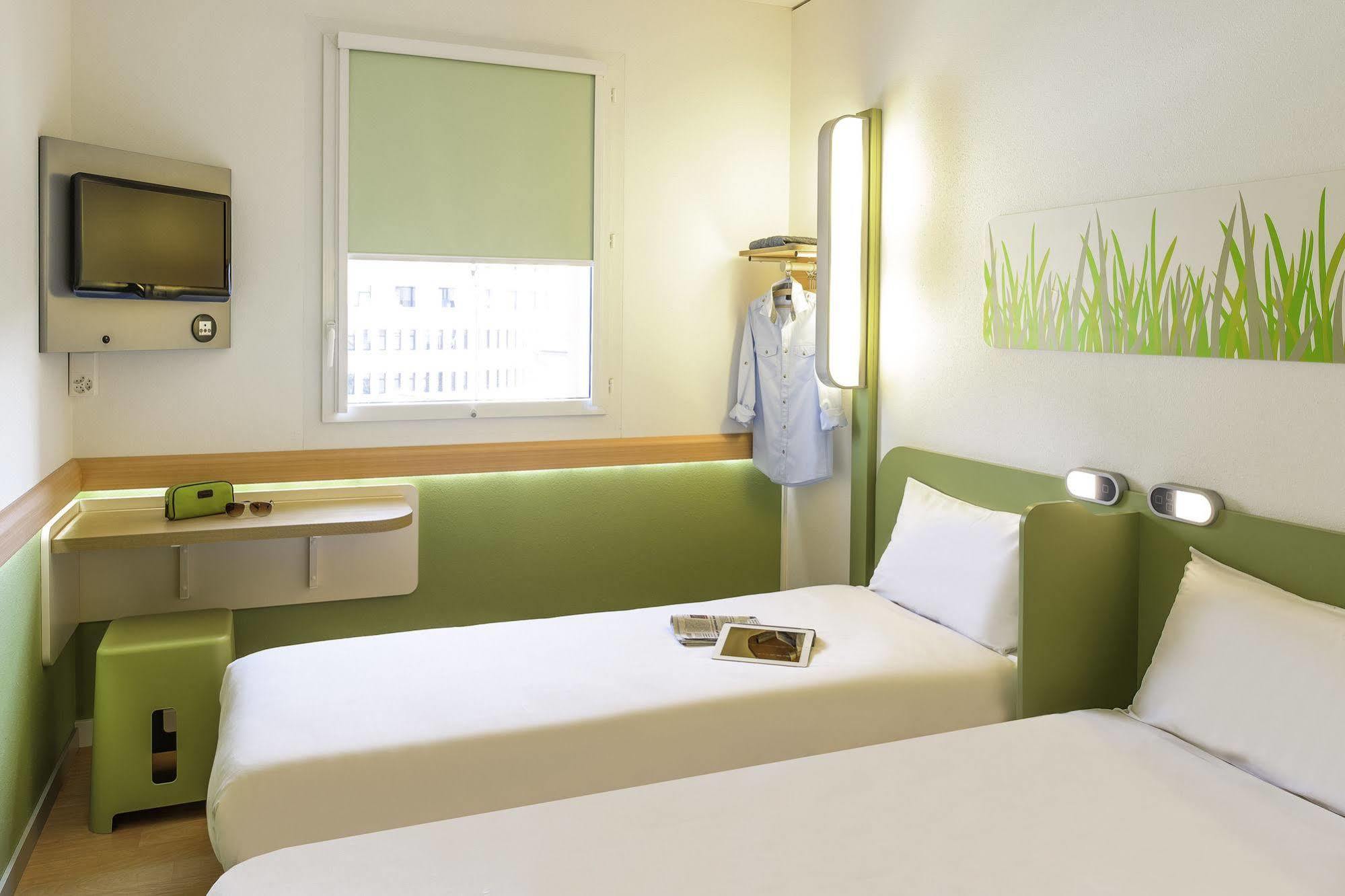 ไอบิส บัดเจ็ต บาเซล ซิตี้ Hotel บาเซิล ภายนอก รูปภาพ